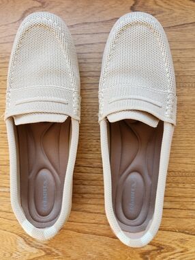 Womens Loafer Shoe